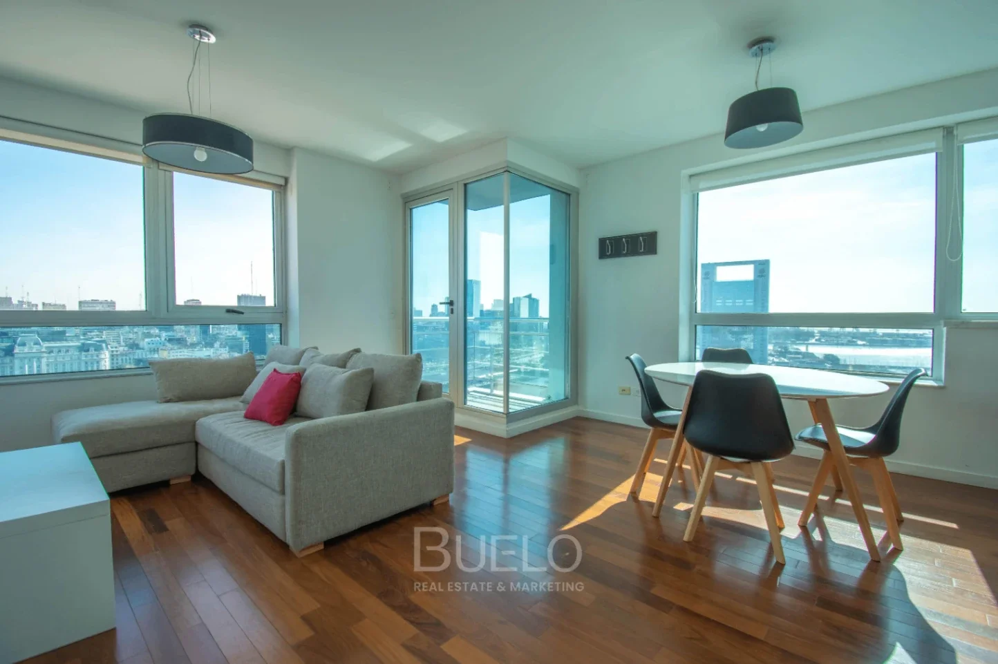 Departamento en alquiler c/ cochera en Puerto Madero - Imagen 1