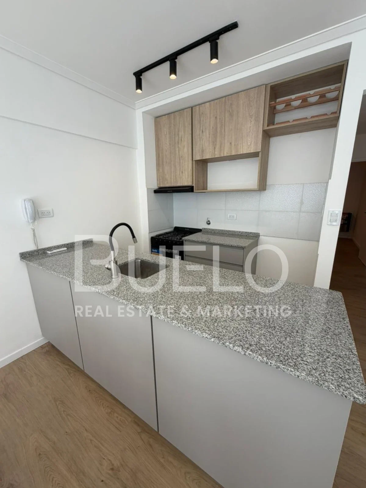Departamento en venta reciclado, céntrico, 3 amb con vestidor - Imagen 4