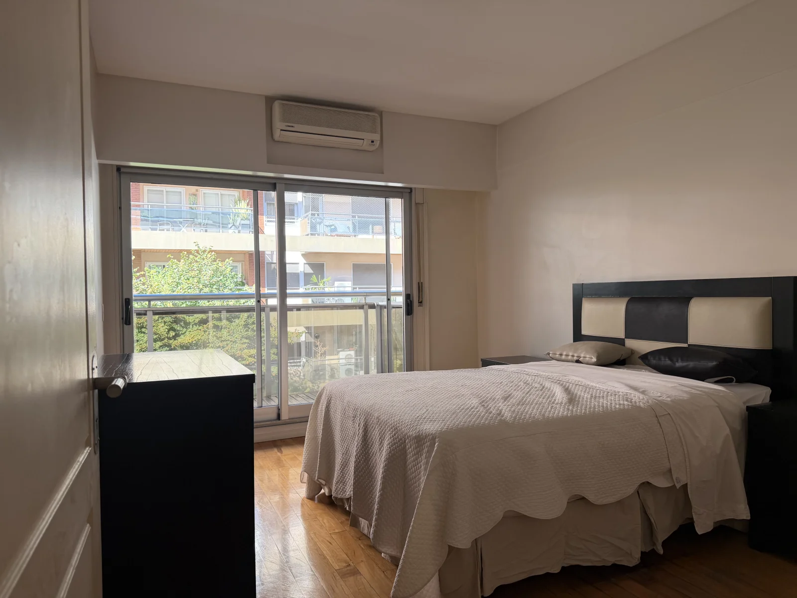 Departamento en venta c/ cochera en Puerto Madero - Imagen 5