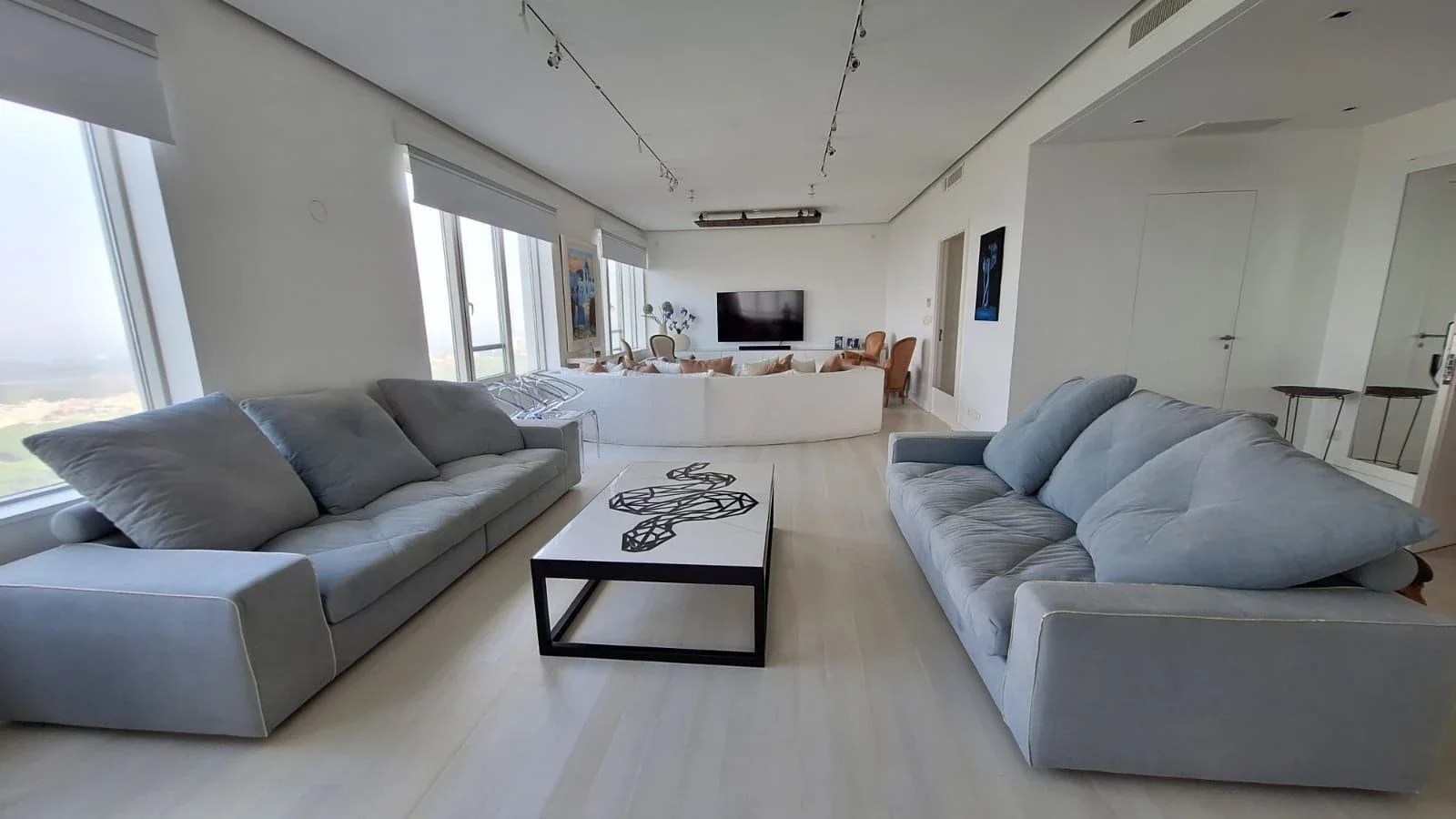 Departamento en venta c/ cochera en Puerto Madero - Imagen 2