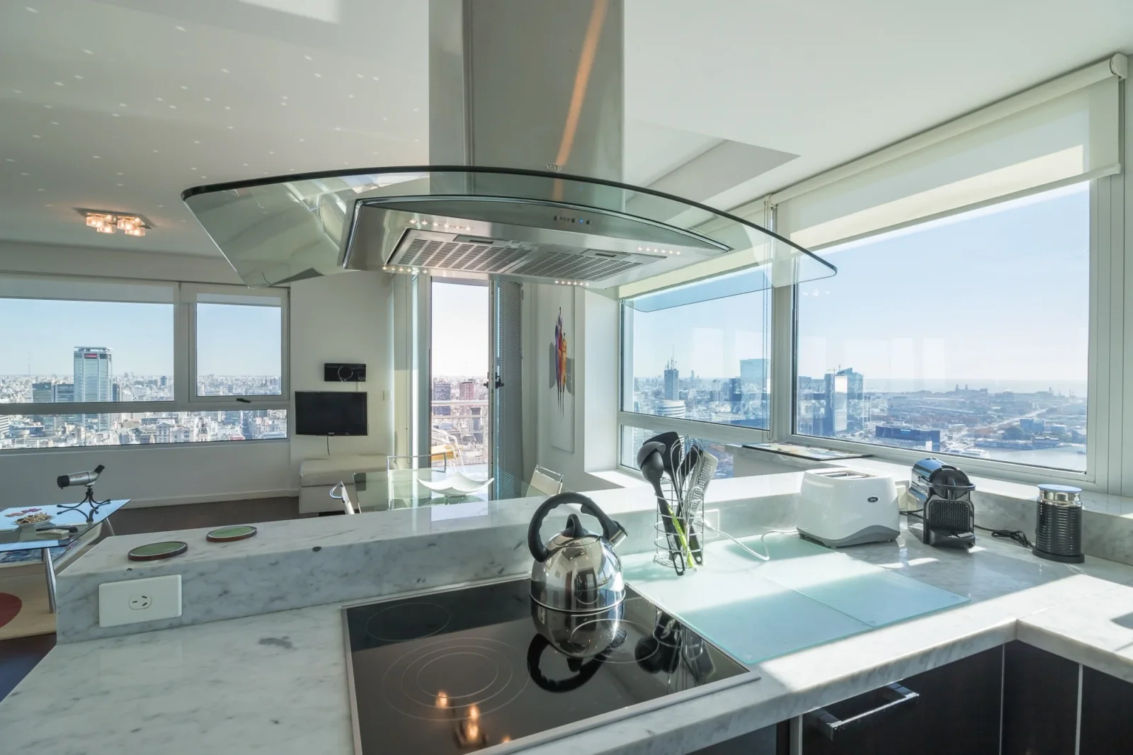 Departamento en venta c/ cochera en Puerto Madero - Imagen 5