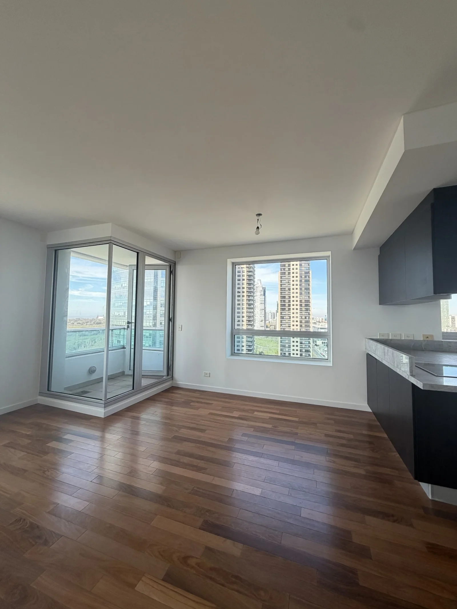 Departamento en venta c/ cochera en Puerto Madero - Imagen 1