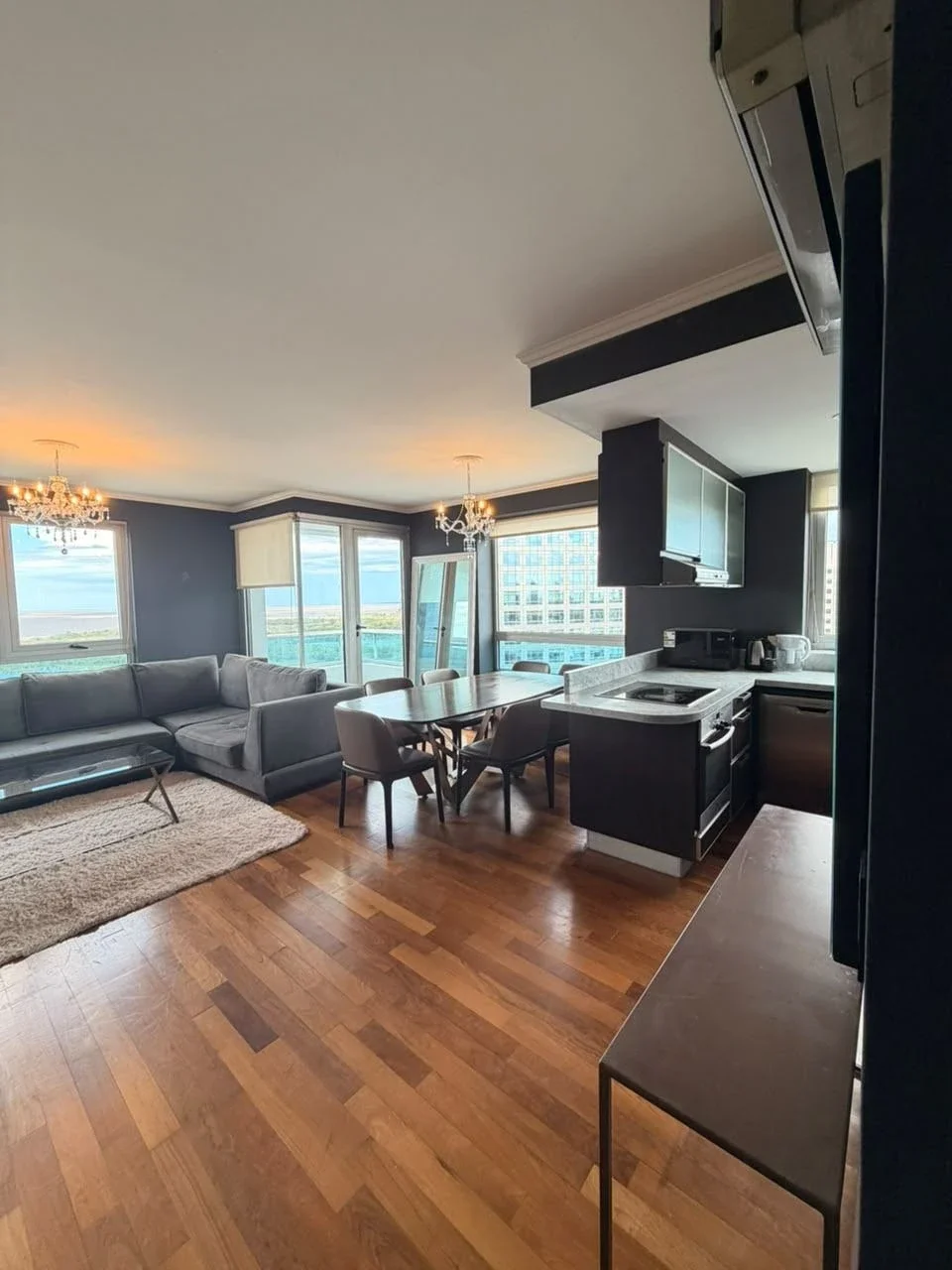 Departamento en alquiler temporario c/ cochera en Puerto Madero - Imagen 2