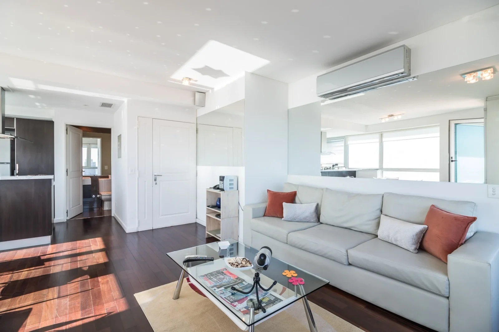 Departamento en venta c/ cochera en Puerto Madero - Imagen 3