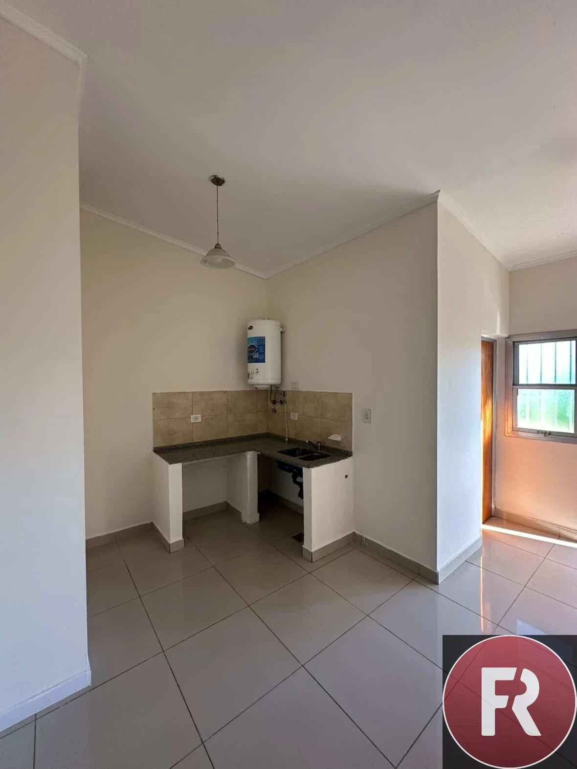 Departamento en alquiler c/ cochera en Otros Barrios - Imagen 5
