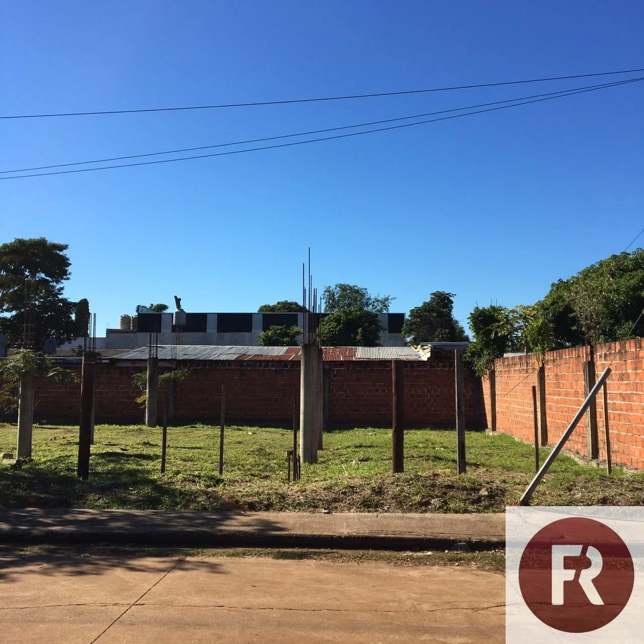 Terreno / Lote en venta de 677m2 ubicado en Otros Barrios - Imagen 2