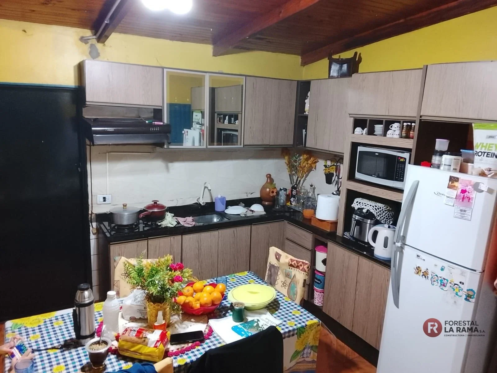 Casa en venta c/ cochera en Puerto Iguazú - Imagen 3