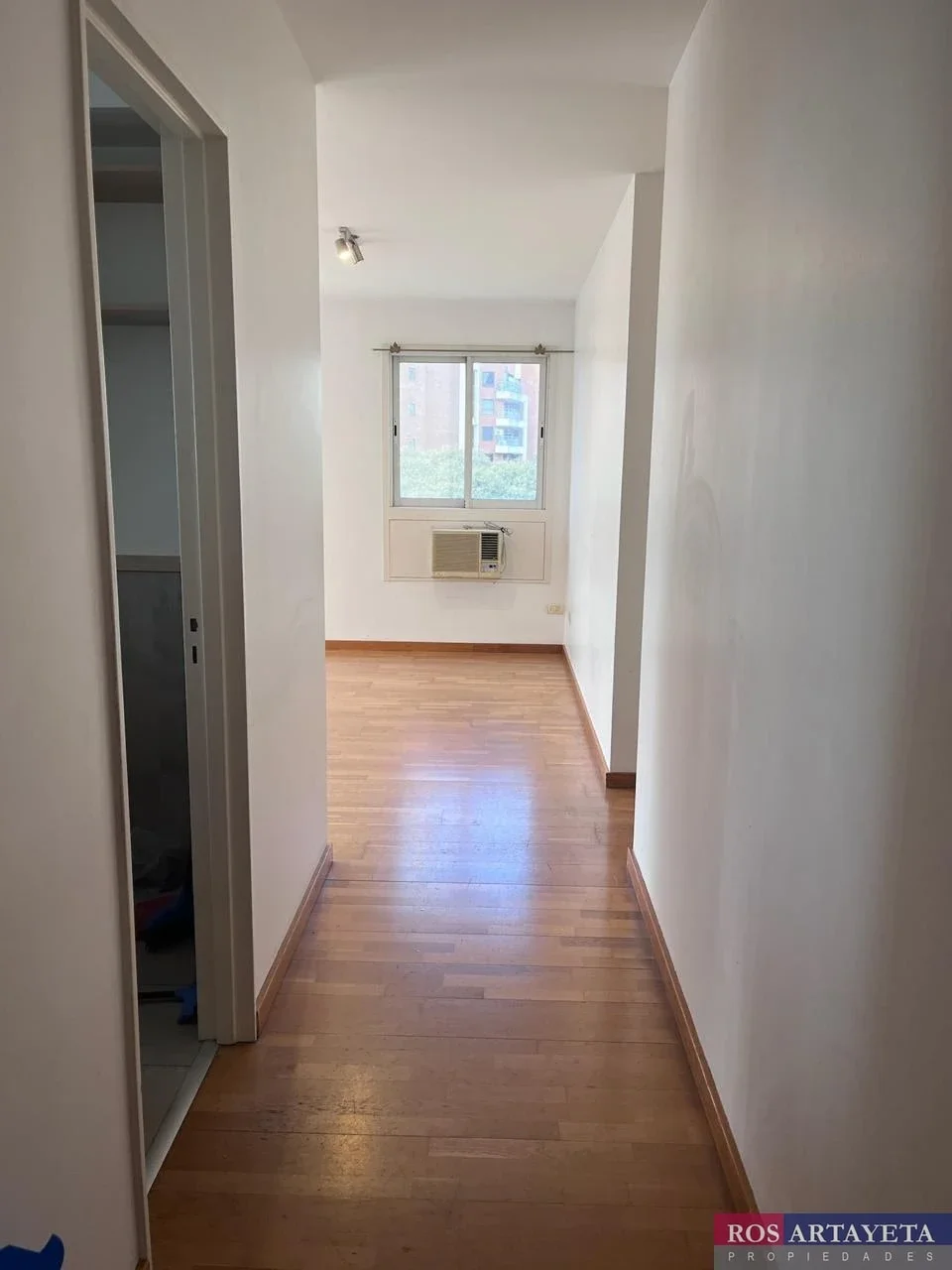 Departamento en alquiler c/ cochera en La Lucila - Imagen 4