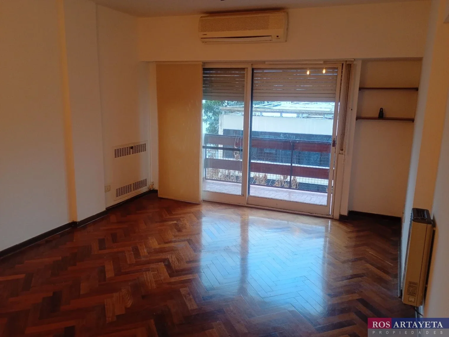 Departamento en alquiler c/ cochera en San Isidro Central - Imagen 4