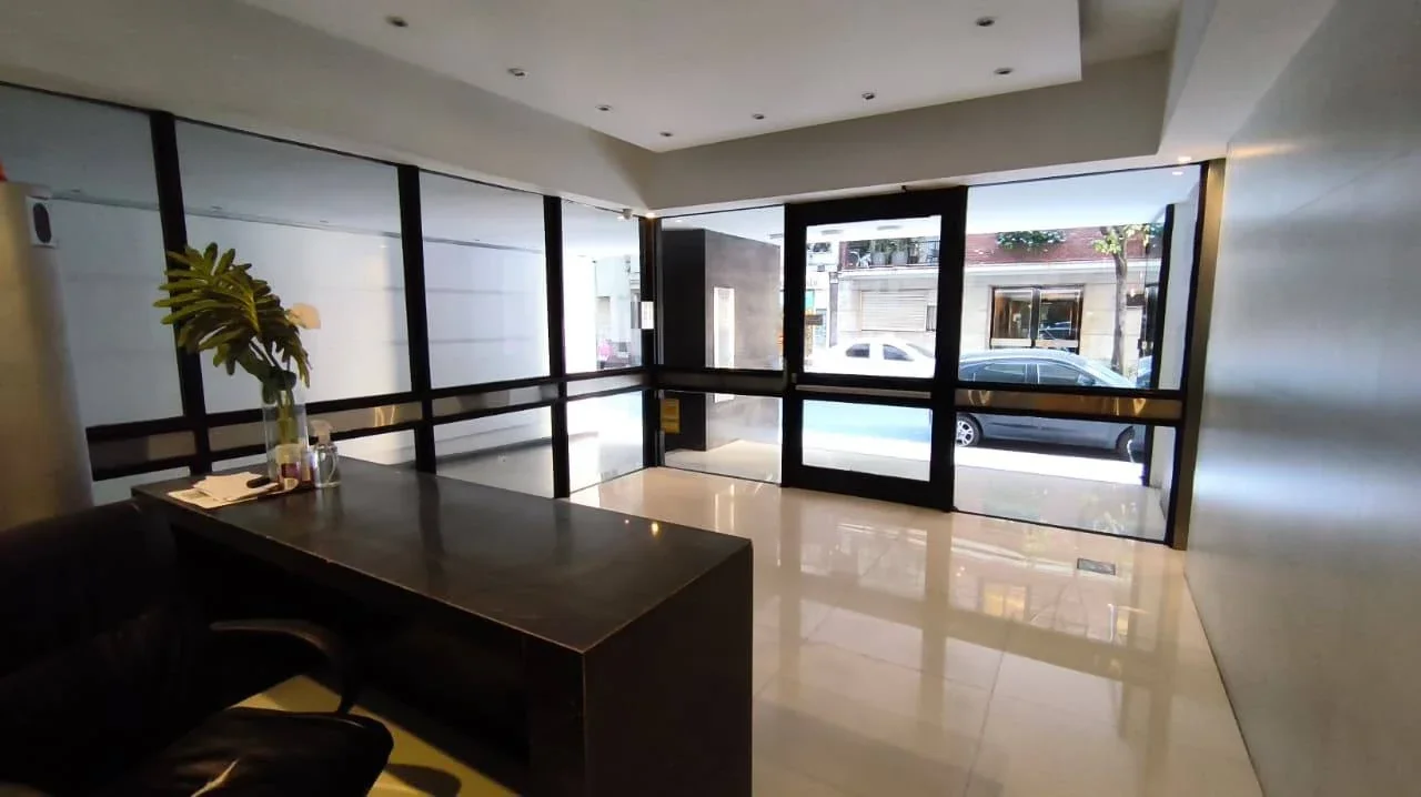 Impecable Depto 3 Ambientes Reciclado a Nuevo en Recoleta - Imagen 1