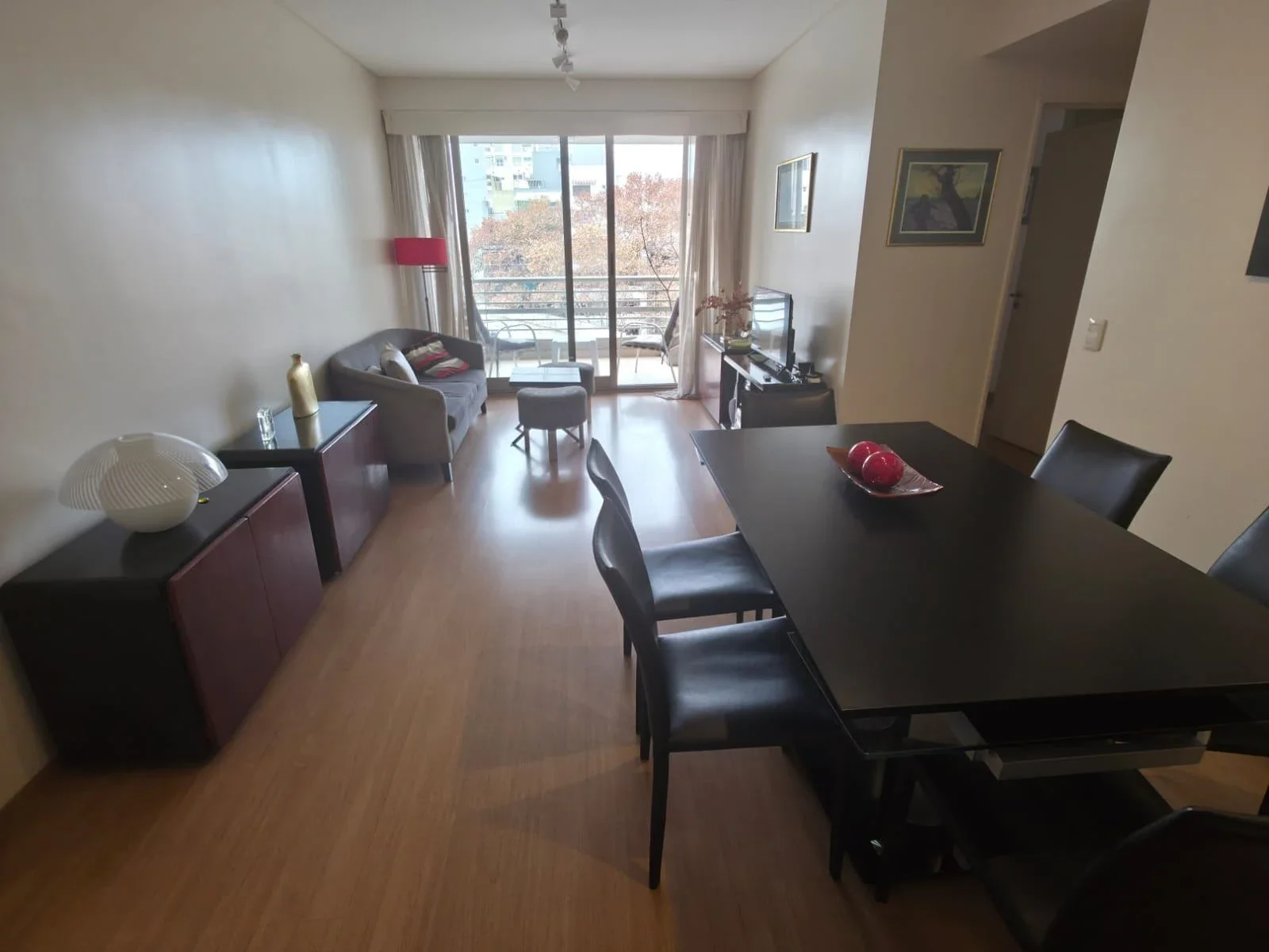 Hermoso 3 Amb Amoblado C/ Cochera Fija, en Torre con Amenities - Imagen 3