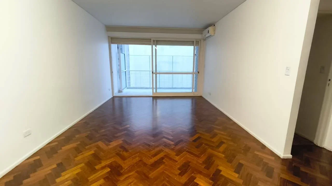 Impecable Depto 3 Ambientes Reciclado a Nuevo en Recoleta - Imagen 3