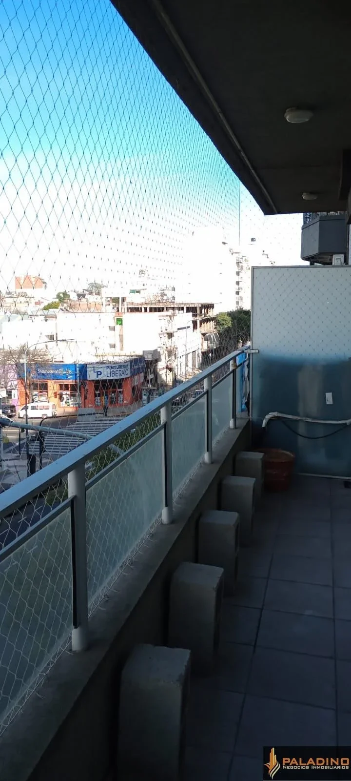 Departamento en alquiler c/ cochera en Flores - Imagen 1
