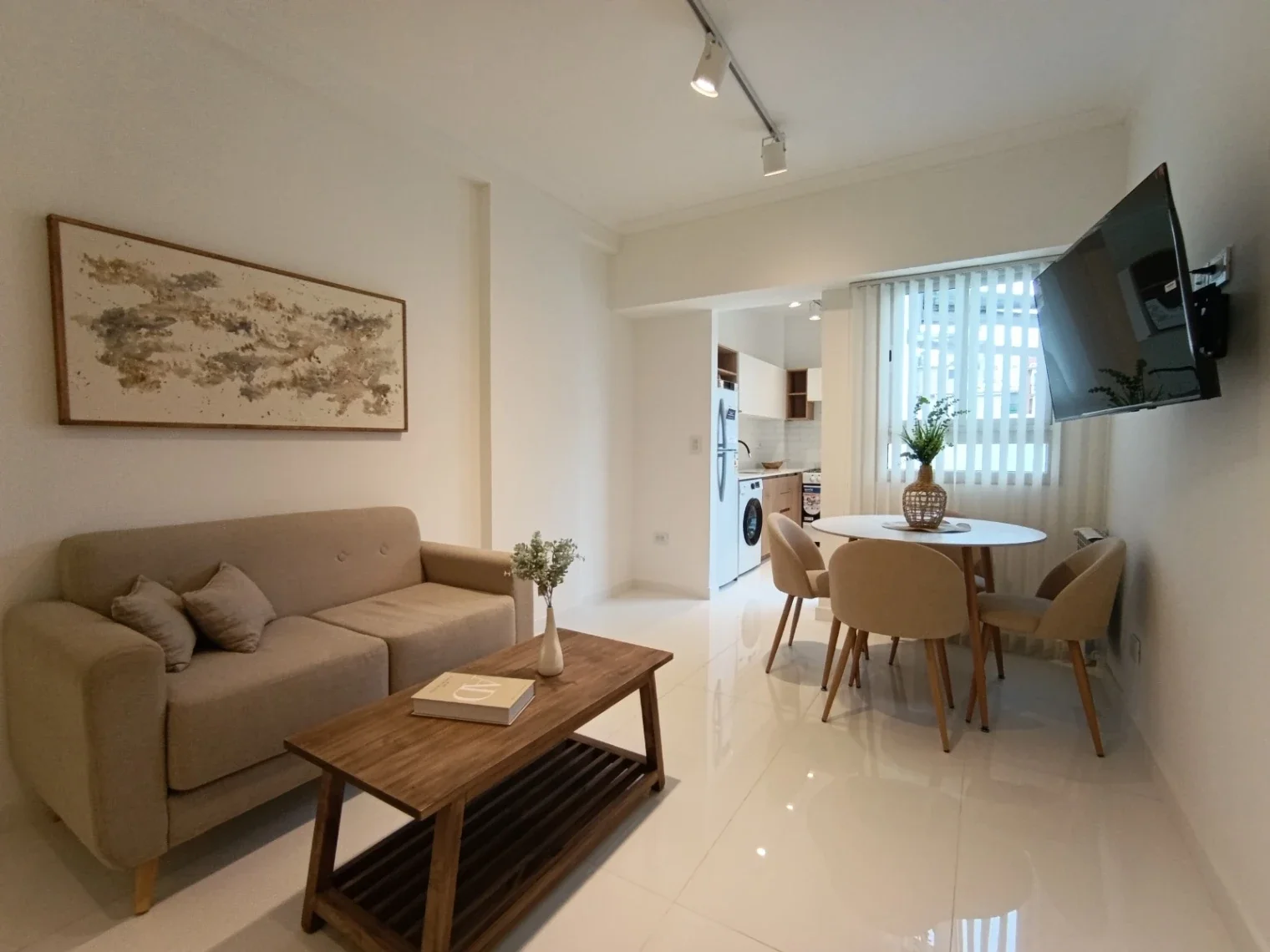 Venta 2 ambientes contrafrente c/balcon terraza - Imagen 3