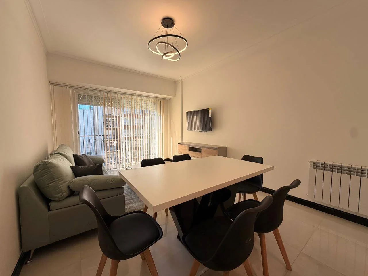 Venta 3 ambientes c/dependencias - Imagen 2