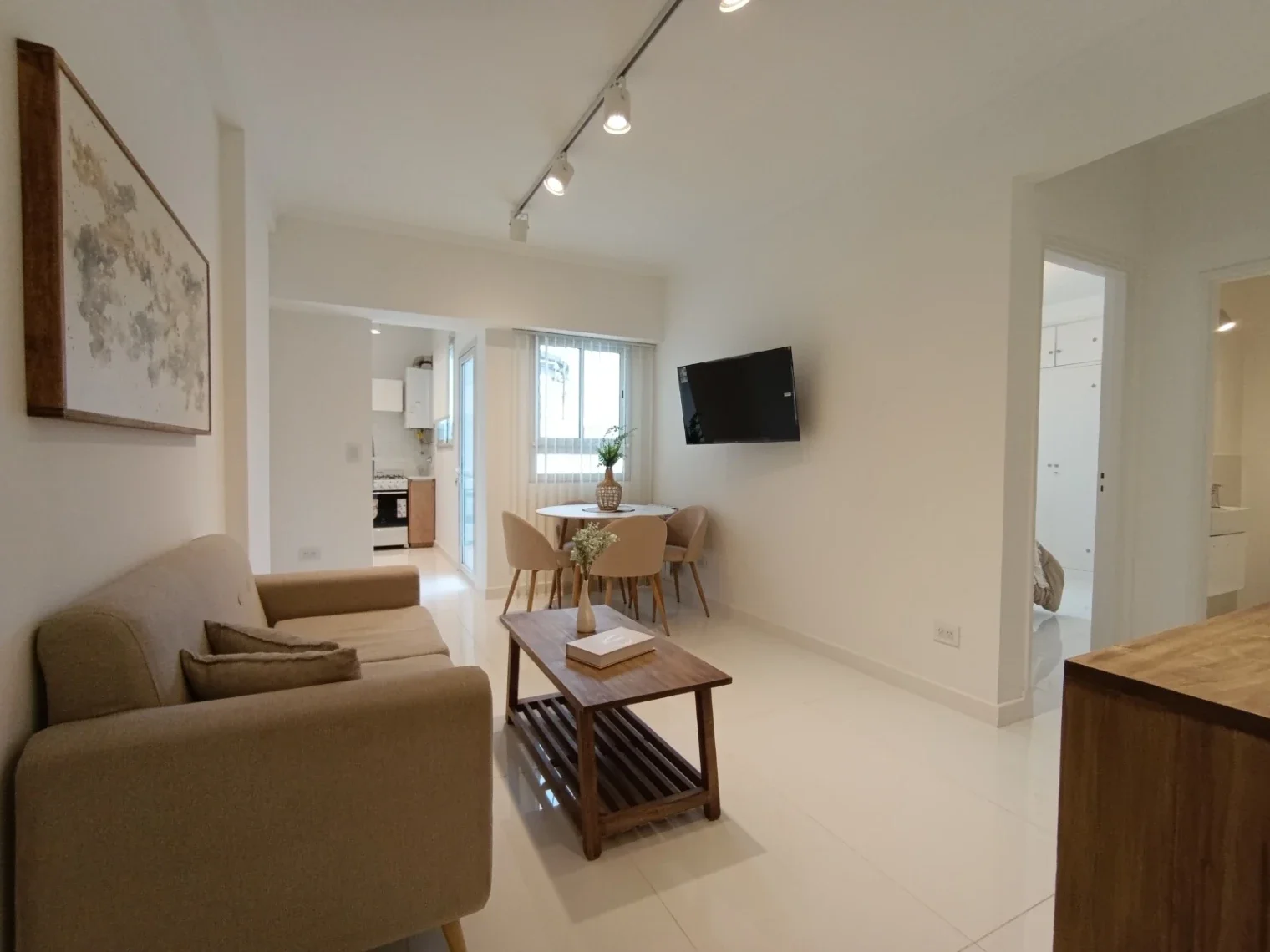 Venta 2 ambientes contrafrente c/balcon terraza - Imagen 1