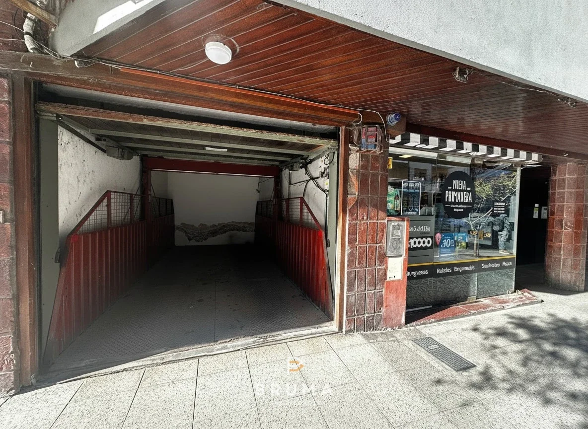 Venta de Cochera con baulera en el Barrio La Perla, Mar del Plata. - Imagen 1