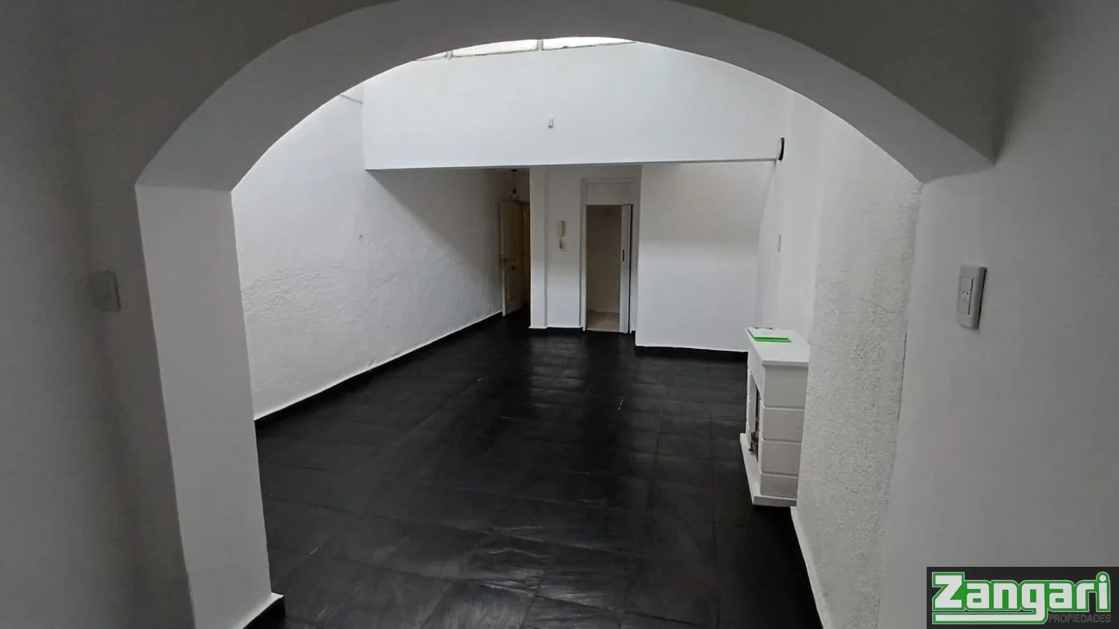 DEPARTAMENTO PTA BAJA 3 AMBIENTES + VESTIDOR COC BAÑO COMP-PARQUE CHACABUCO - Imagen 3