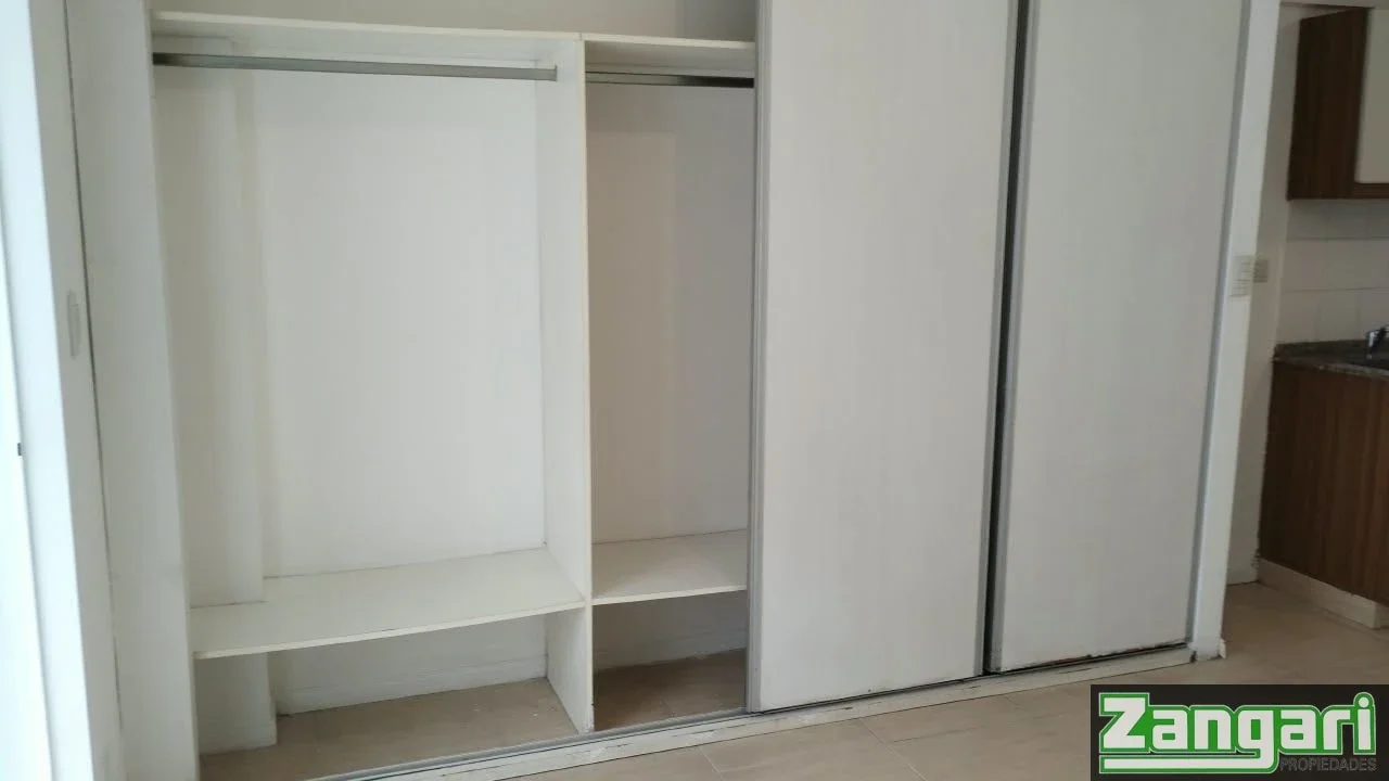 MONOAMBIENTE 57 M2 CON JARDIN-BOEDO - Imagen 4