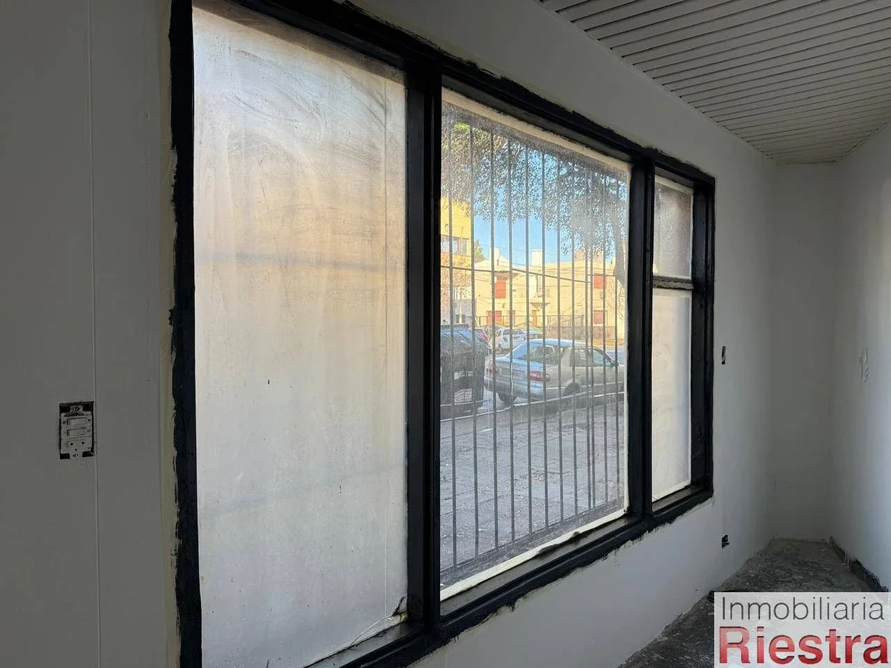 Local comercial en alquiler ubicado en Parque Chacabuco - Imagen 4