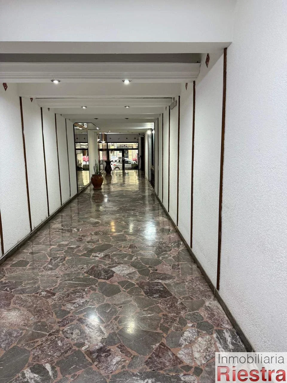 Departamento en alquiler c/ cochera en Parque Patricios - Imagen 5