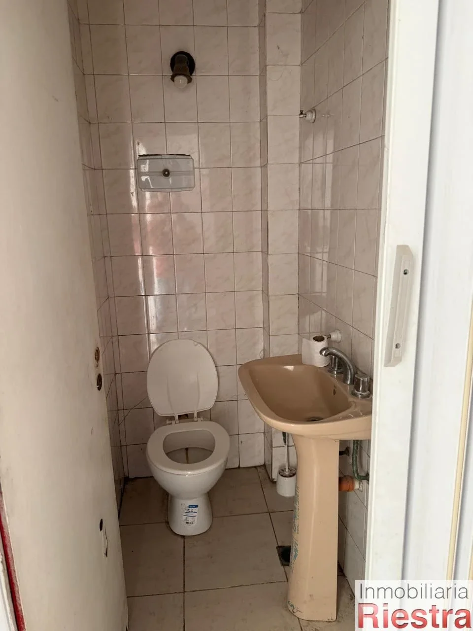 Local comercial en alquiler ubicado en Parque Chacabuco - Imagen 5