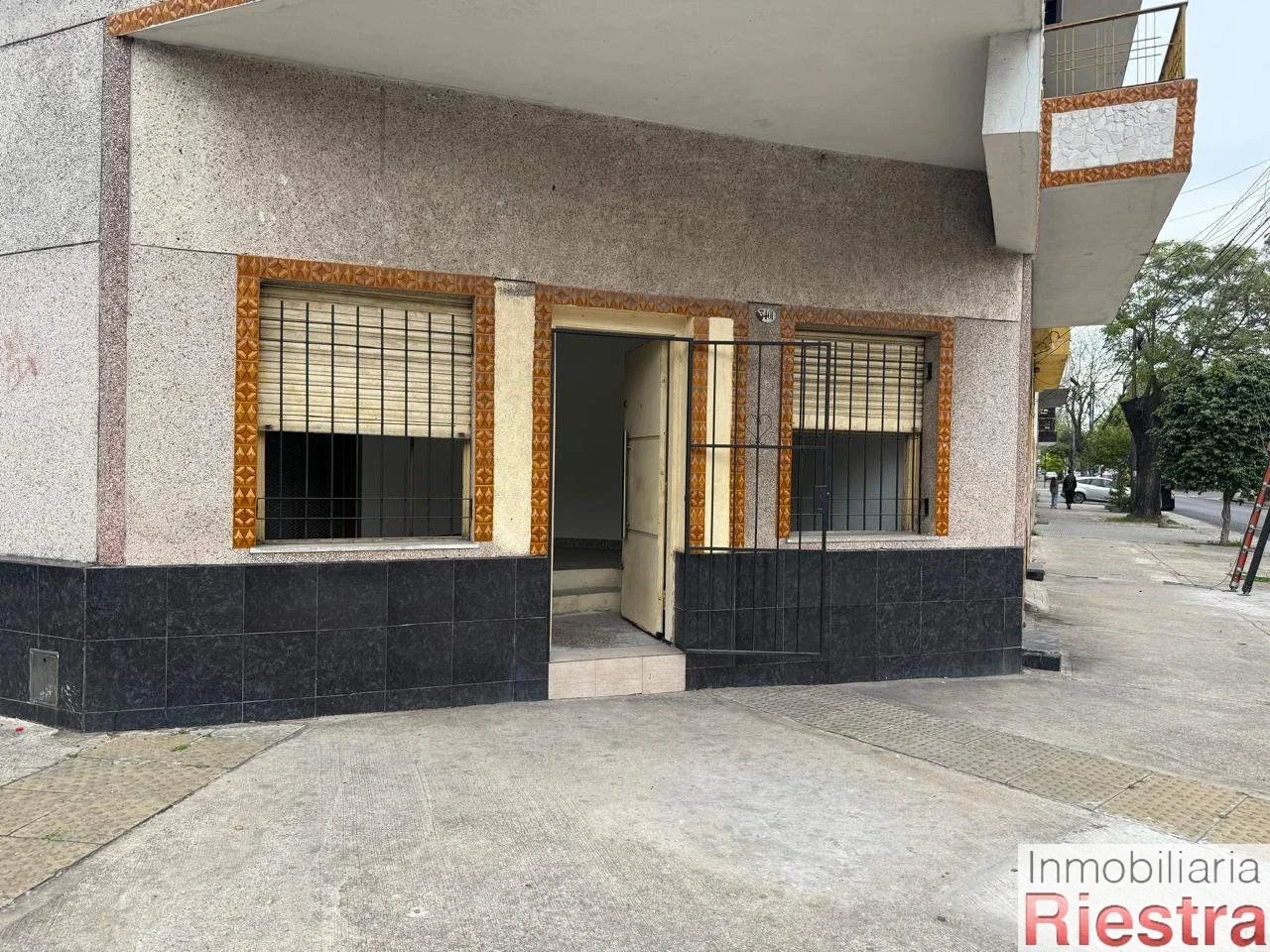 Local comercial en alquiler ubicado en Nueva Pompeya - Imagen 4