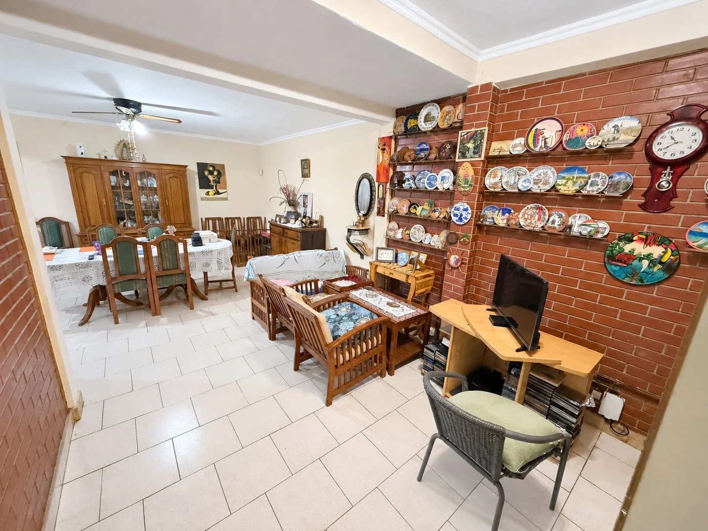 VENTA. Casa ideal 2 familias o taller textil. Juan Rava al 1800. VILLA CELINA - Imagen 2