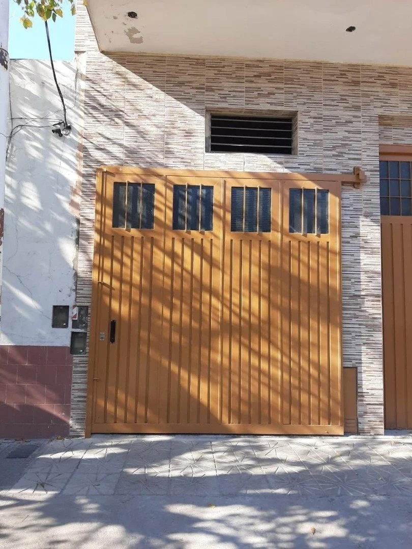 ALQUILER. Galpón 200m2. Barros Pazos al 2000. A mts de Colectora. VILLA CELINA. - Imagen 4