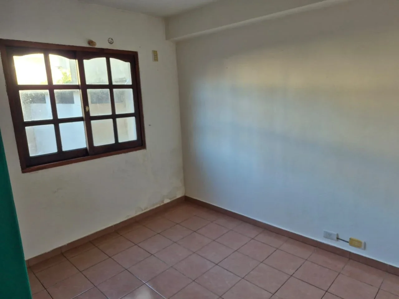 ¡ALQUILER! Departamento 2 ambientes con patio, 1er piso x escalera. VILLA LUGANO - Imagen 5
