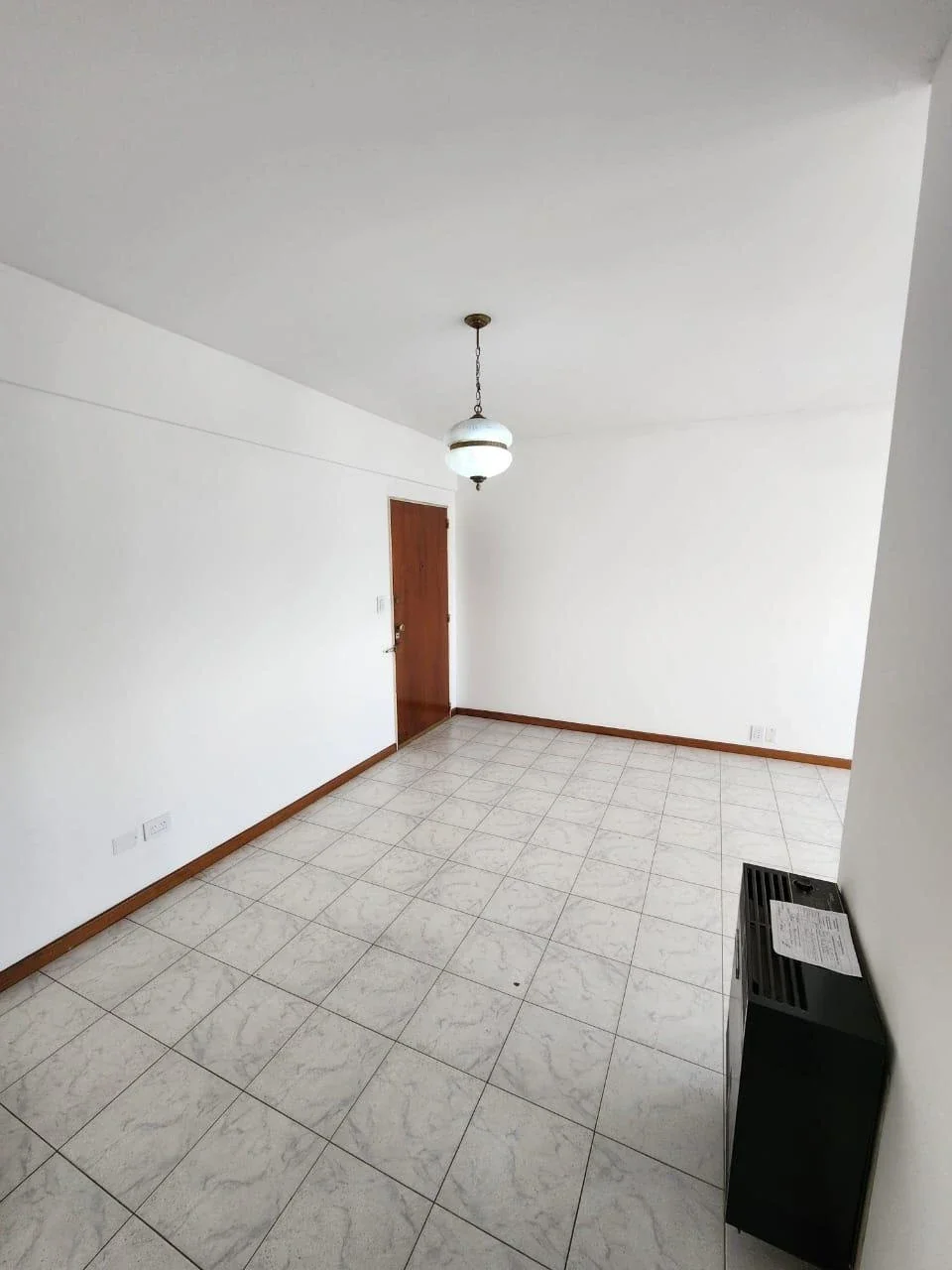 ¡ALQUILER! Departamento 4 ambientes, con cochera cubierta! Villa Celina. - Imagen 5