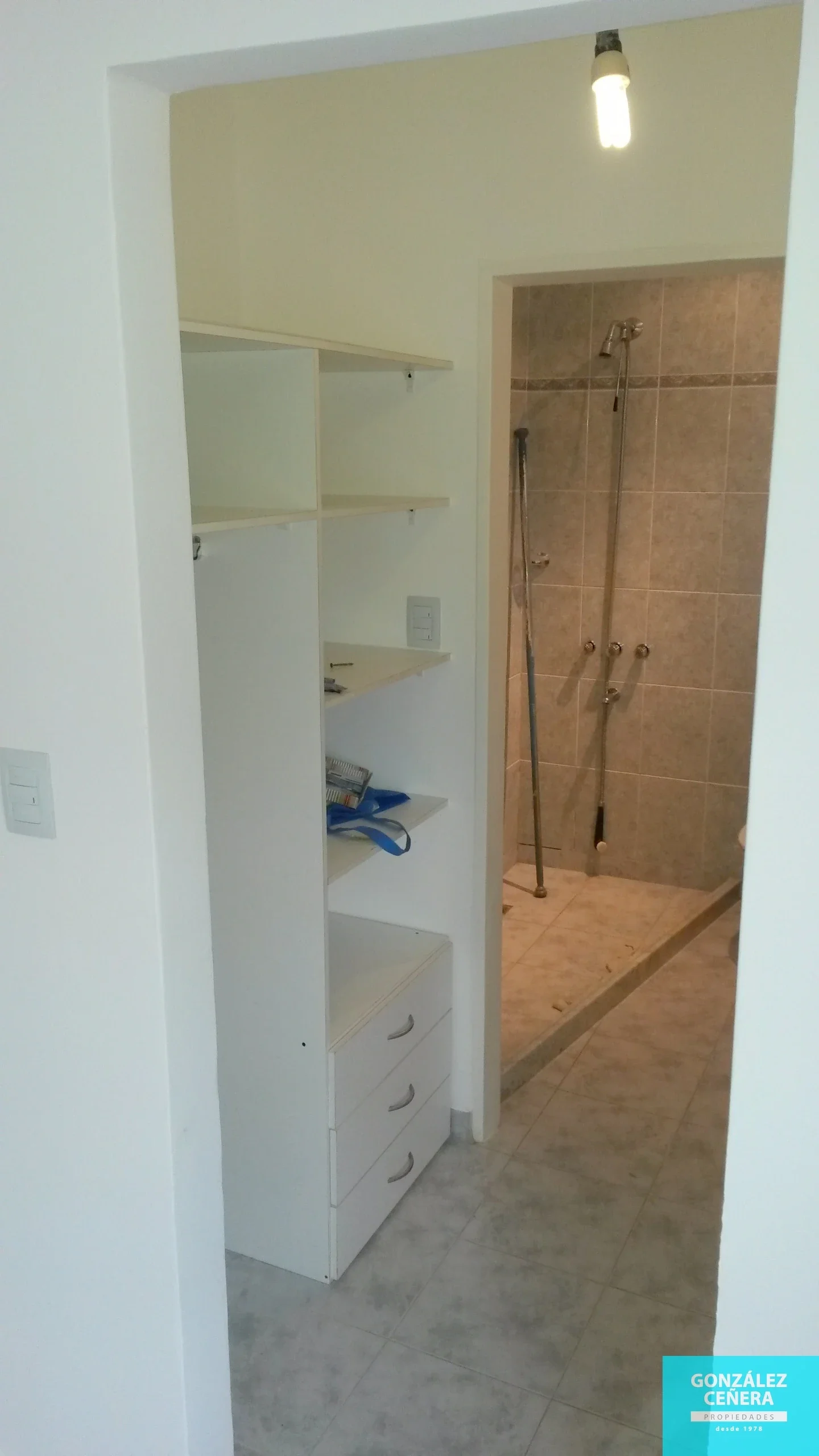 Departamento en alquiler c/ cochera en Centro - Imagen 5