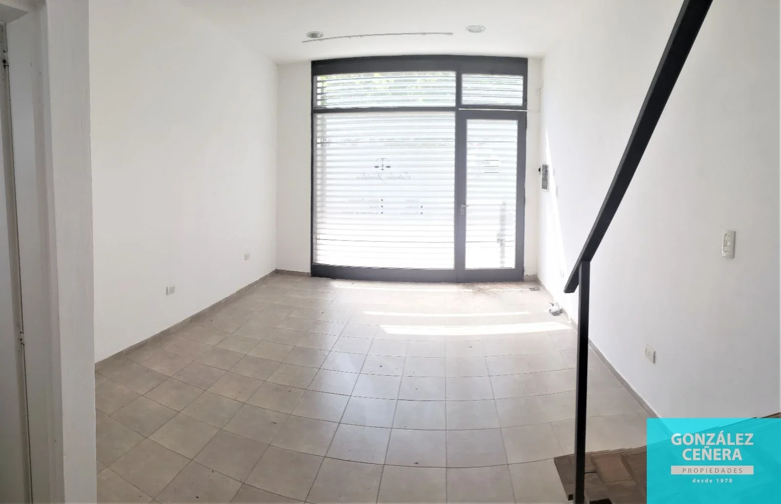 Local comercial en alquiler ubicado en Centro - Imagen 5