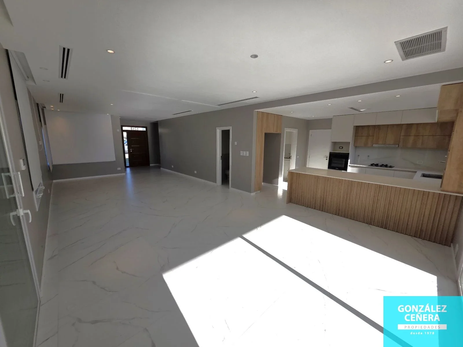 Casa en alquiler c/ cochera en Las Acacias - Imagen 4