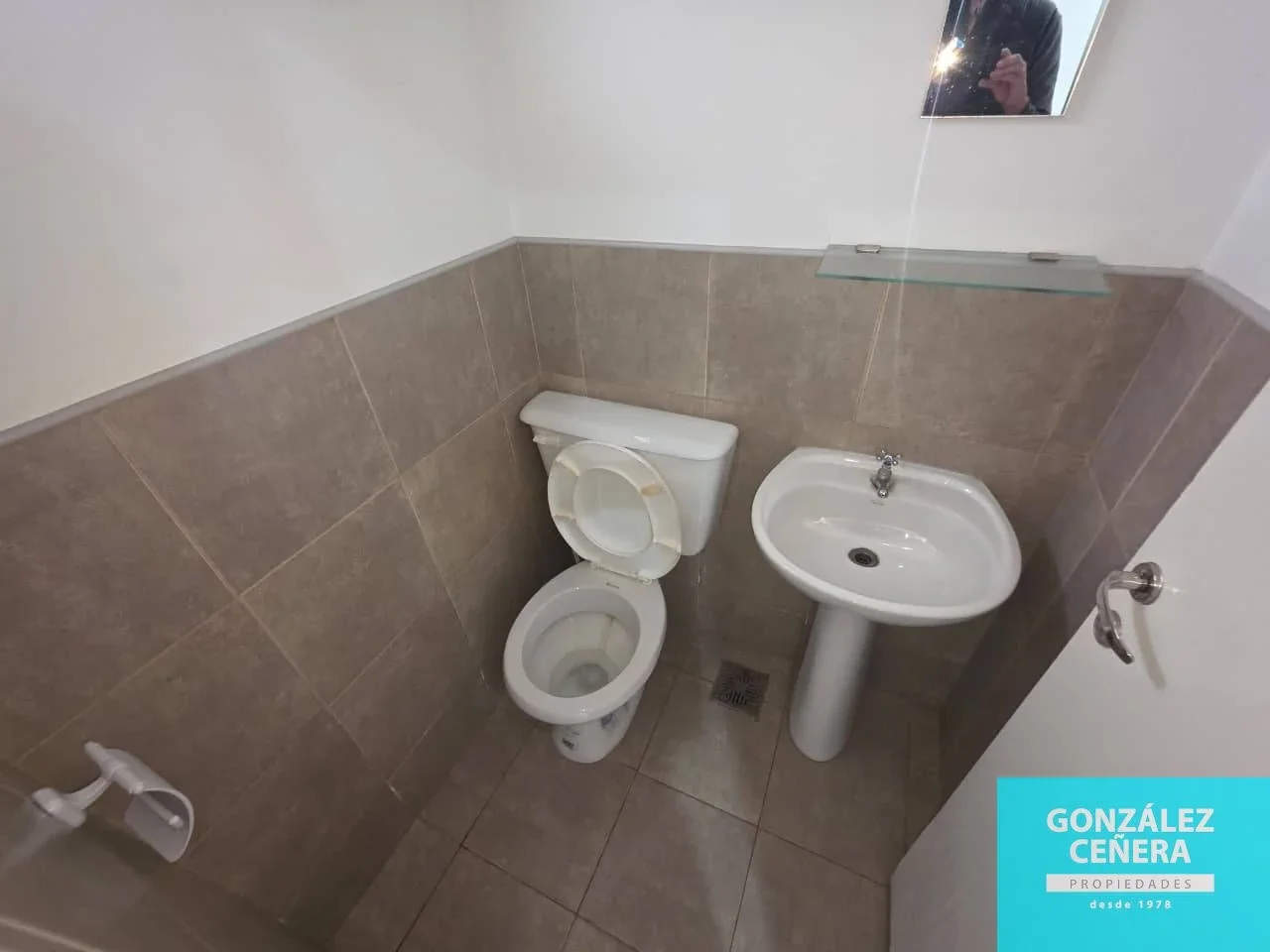 Local comercial en alquiler ubicado en Centro - Imagen 2