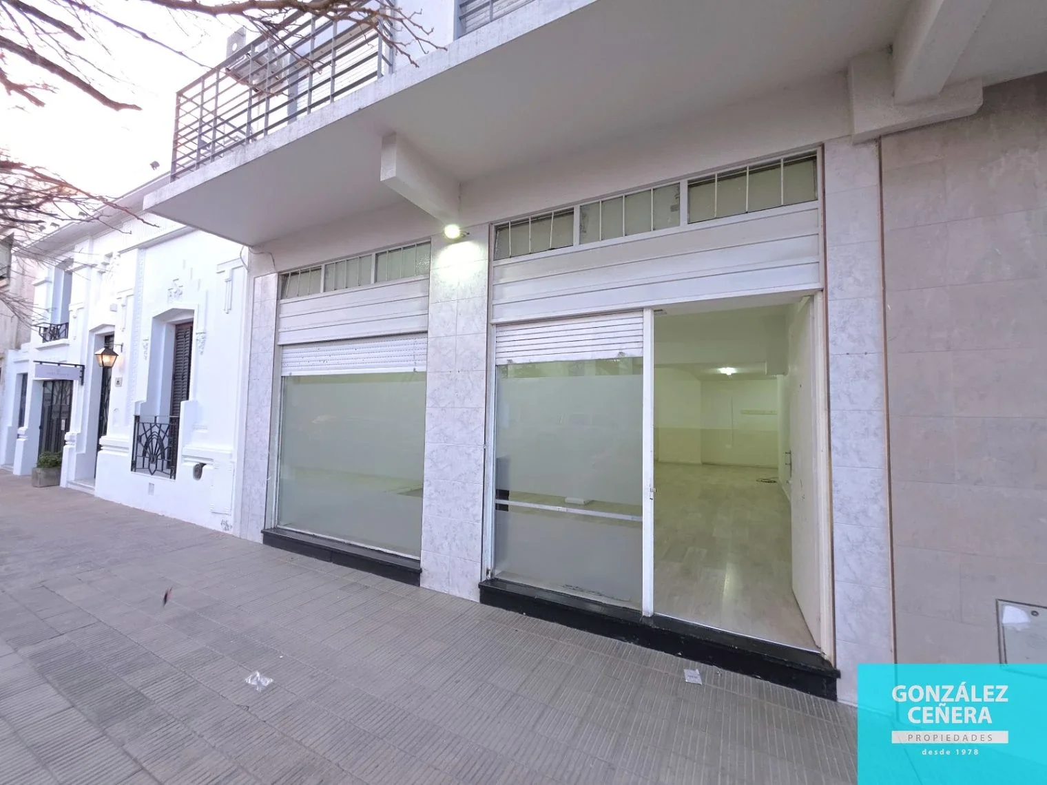 Local comercial en alquiler ubicado en Centro - Imagen 1