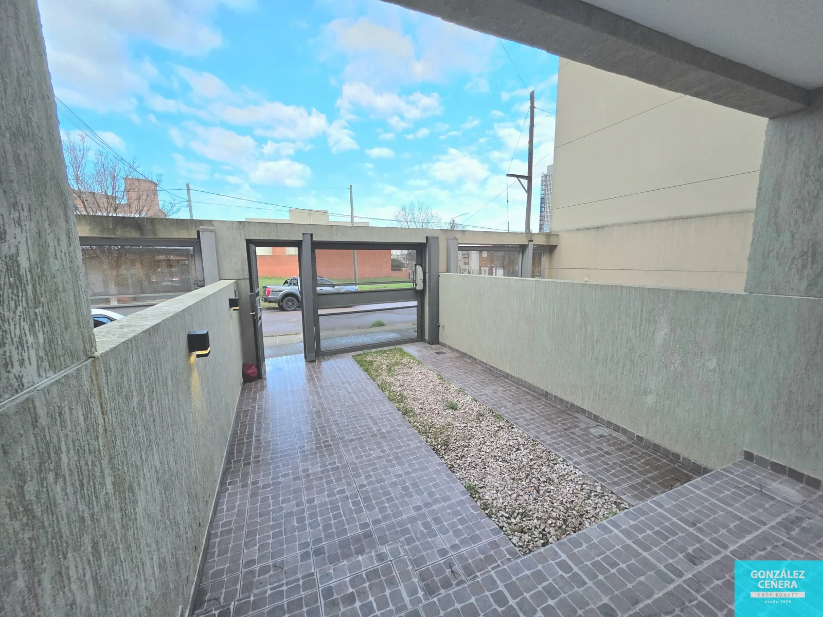 Dúplex en venta c/ cochera en La Falda - Imagen 4