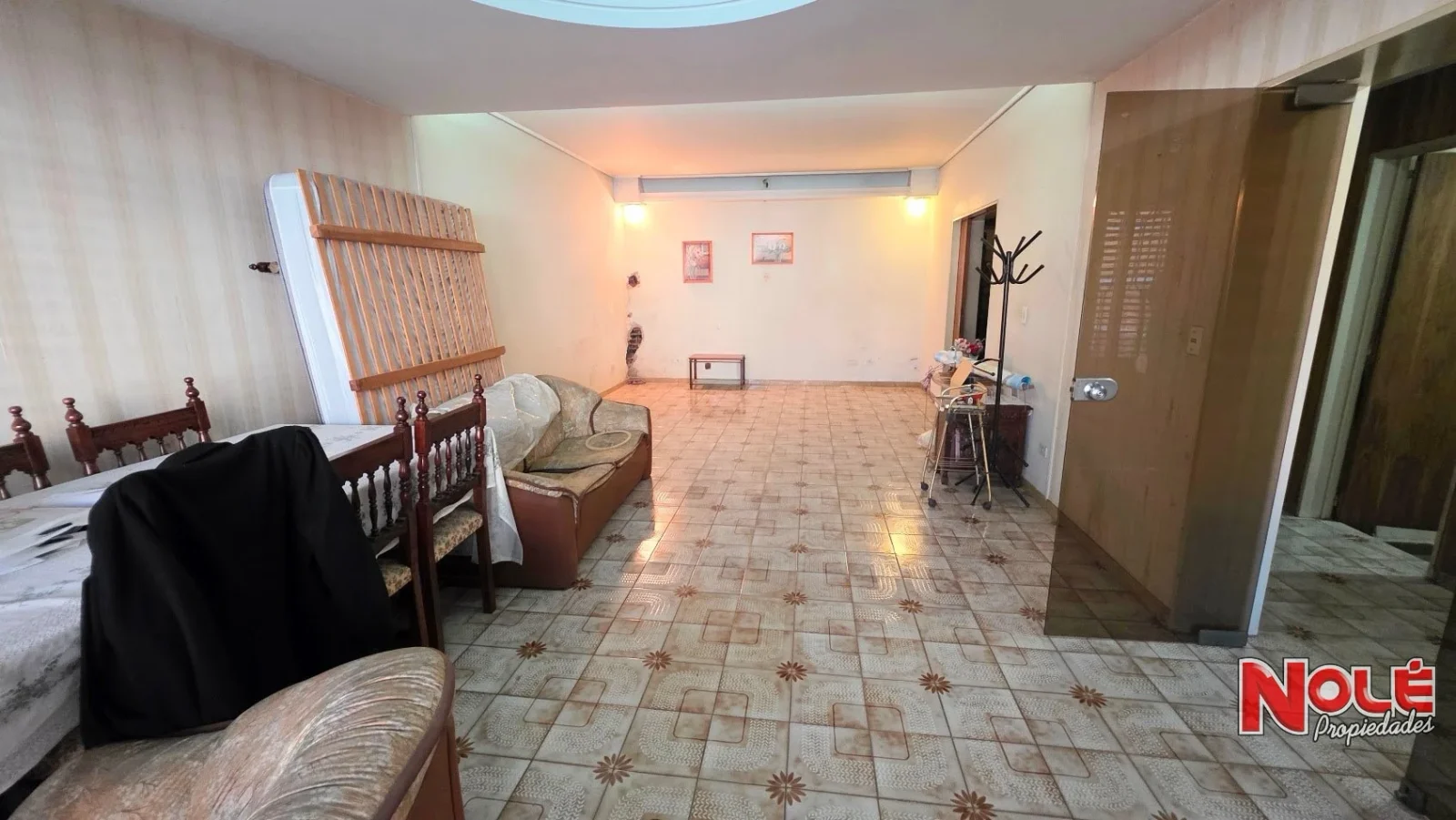 Lote 8,66x43. sup edificable 1400m2. Venta. Liniers - Imagen 4