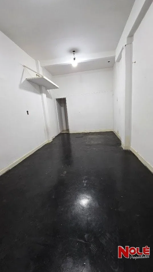 Local comercial 20m2 en alquiler. Liniers - Imagen 5