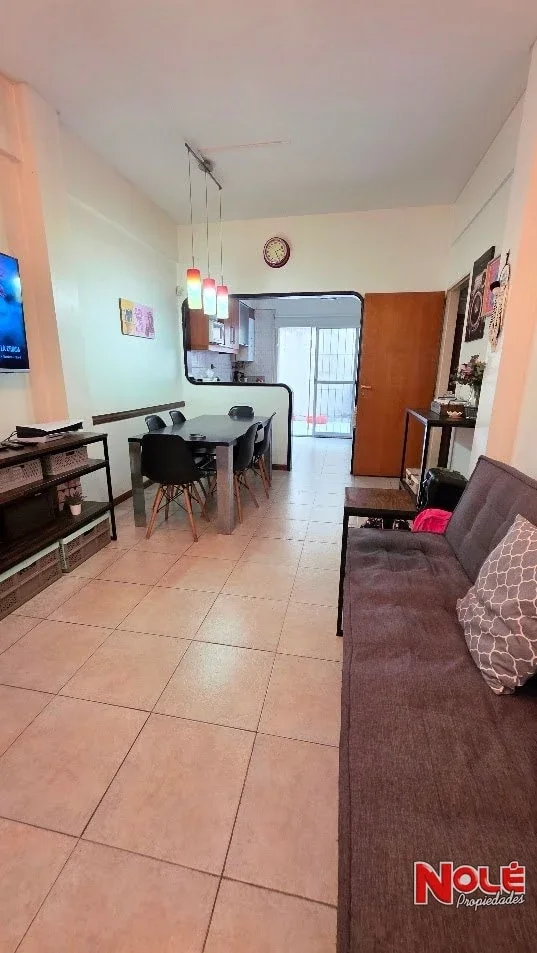 PH 3 amb frente. Independiente. Sin expensas. Venta. Liniers - Imagen 3