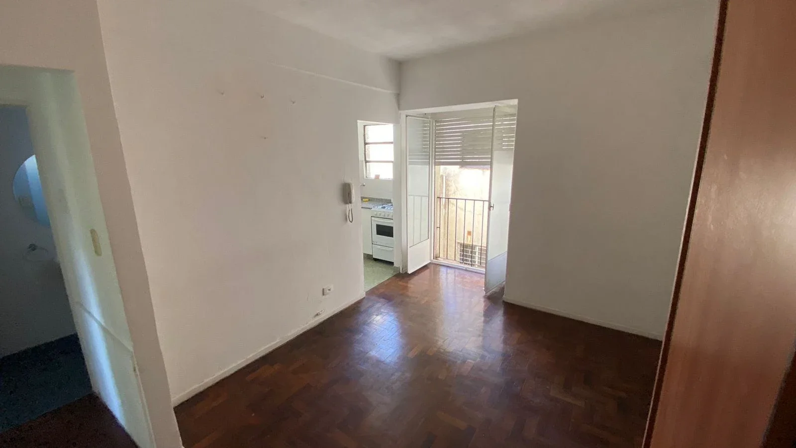Departamento en alquiler de 2 dormitorios en Ciudad Jardín Lomas del Palomar - Imagen 3