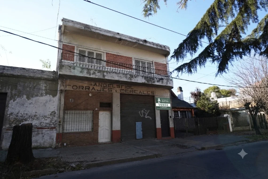Casa en venta c/ cochera en El Palomar - Imagen 2