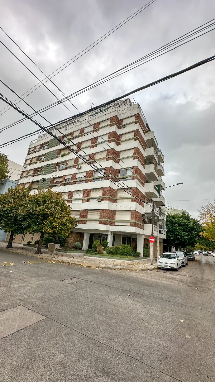 Departamento en alquiler en Saénz Peña - Imagen 1