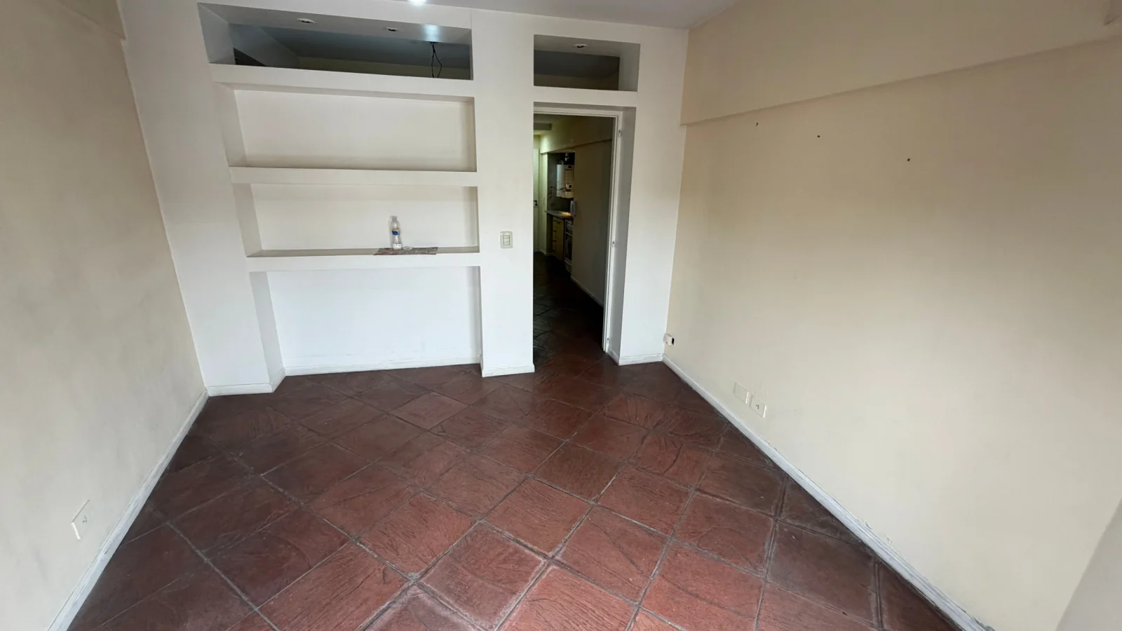 Departamento en alquiler en Ciudad Jardín Lomas del Palomar - Imagen 2