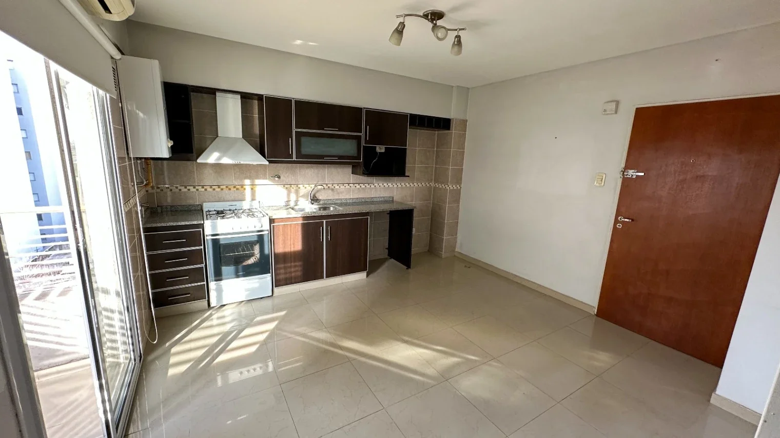 Departamento en alquiler en Caseros - Imagen 2