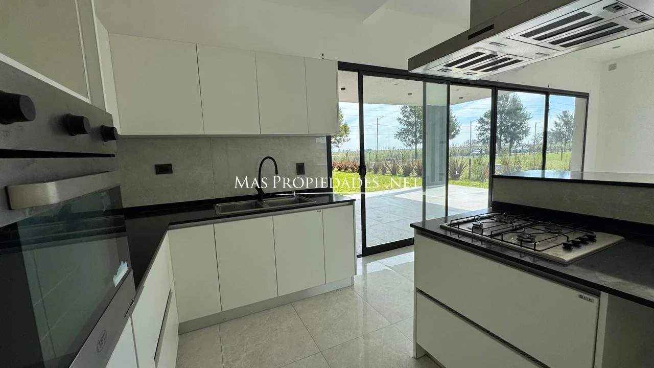 Venta Casa en San Lucas 3 Dormitorios Canning - Imagen 5