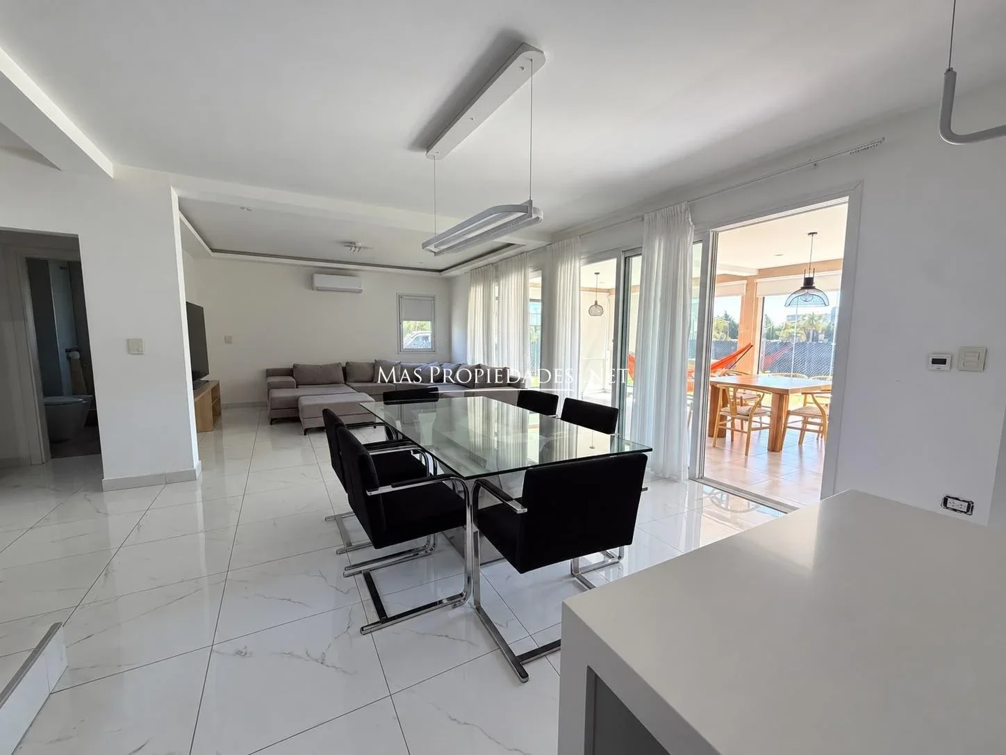 Venta Casa en Lagos de Canning 5 Dormitorios - Imagen 3