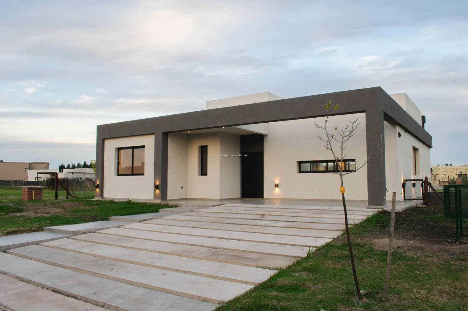 Venta Casa en San simón 3 Dormitorios Canning - Imagen 1