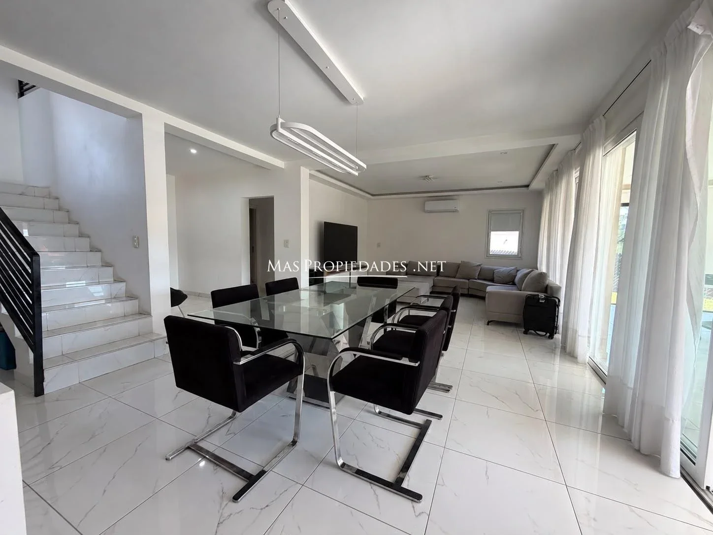 Venta Casa en Lagos de Canning 5 Dormitorios - Imagen 4