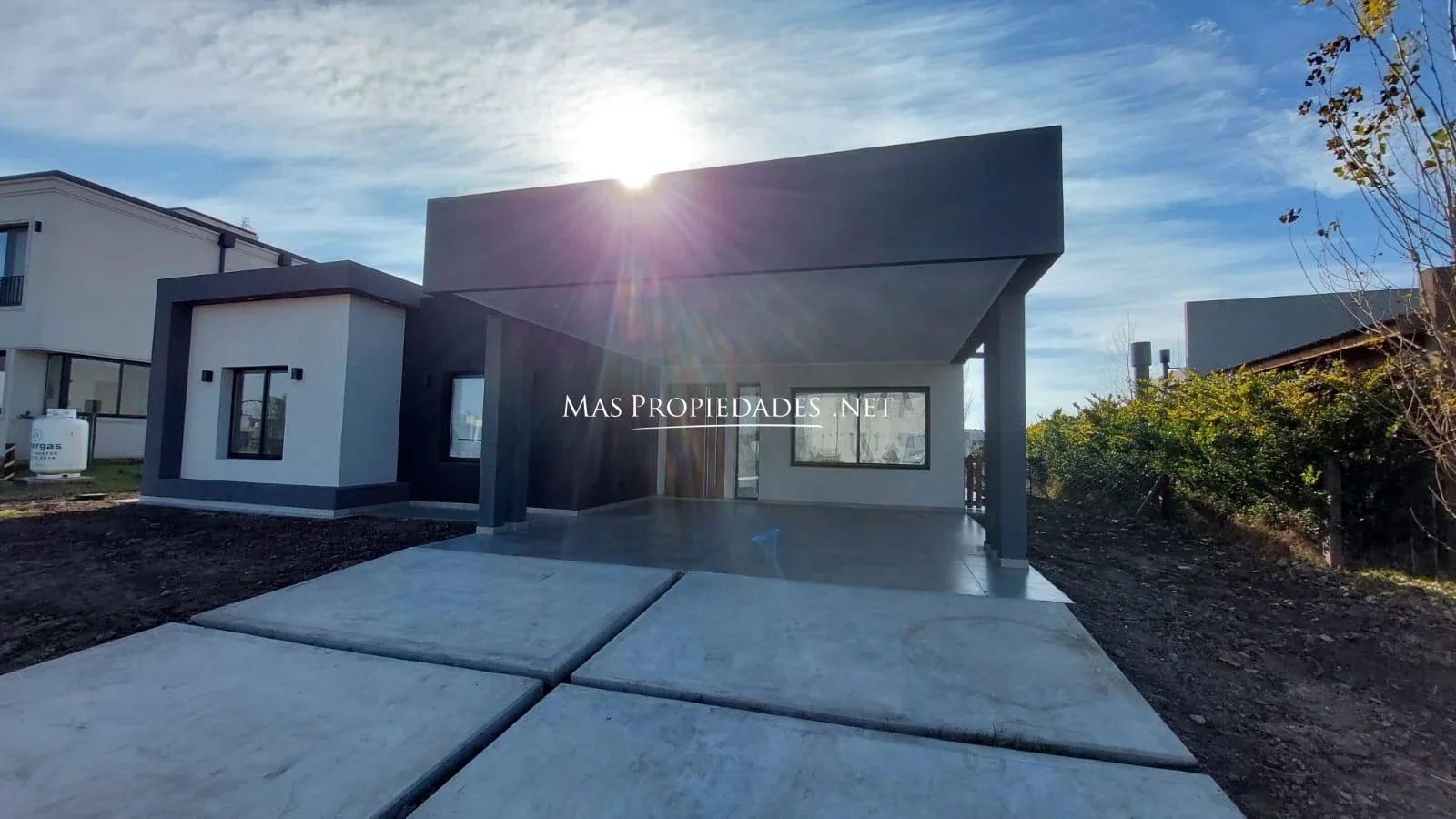 Alquiler Casa en Cruz del Sur 3 Dormitorios Canning - Imagen 2